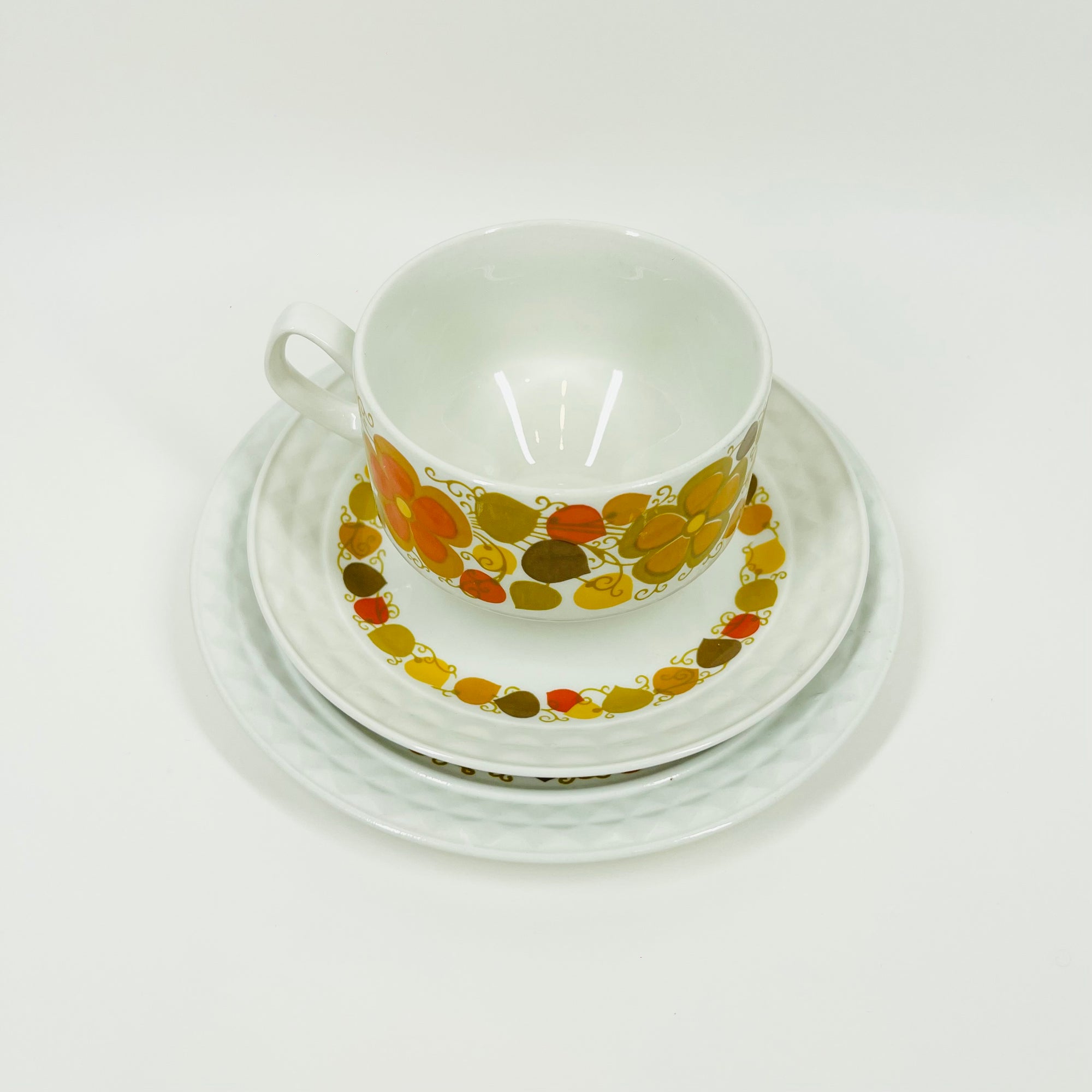 1970s SPANISH PONTESA COFFEE CUP AND SAUCER SET