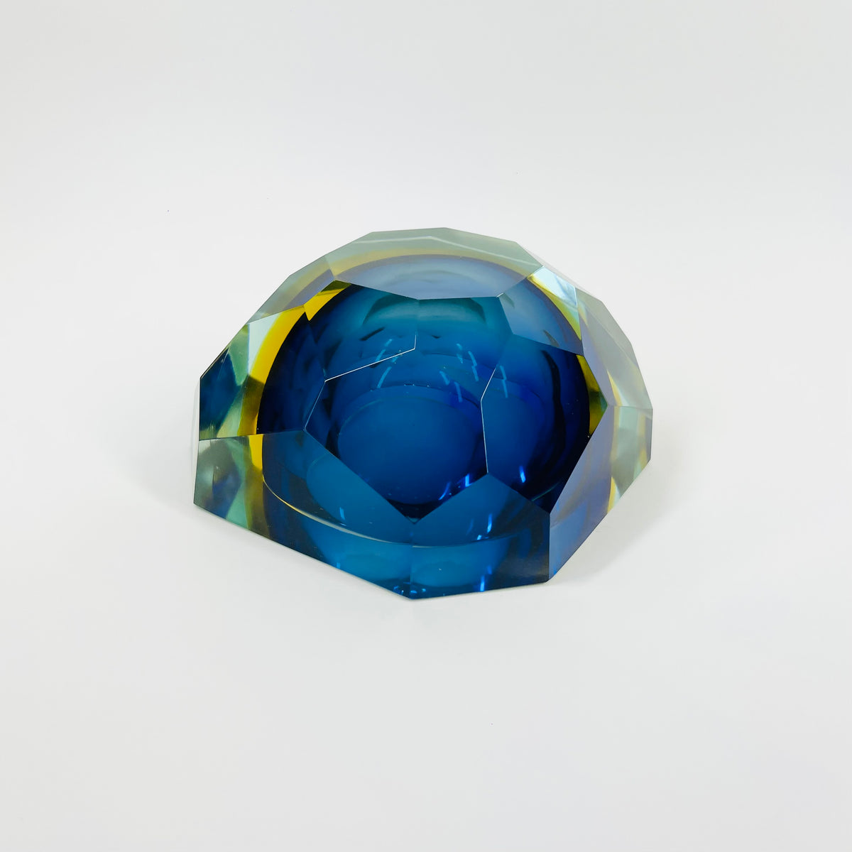 1950s MURANO MANDRUZZATO COBALT BLUE AMBER SOMMERSO DIAMOND FACETED GLASS BOWL