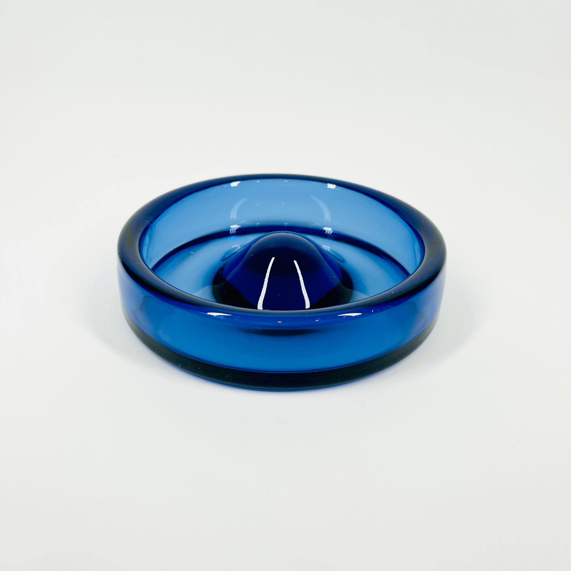 1960s SIGNED HOLMEGAARD COBALT BLUE GLASS TRINKET BOWL/ASHTRAY