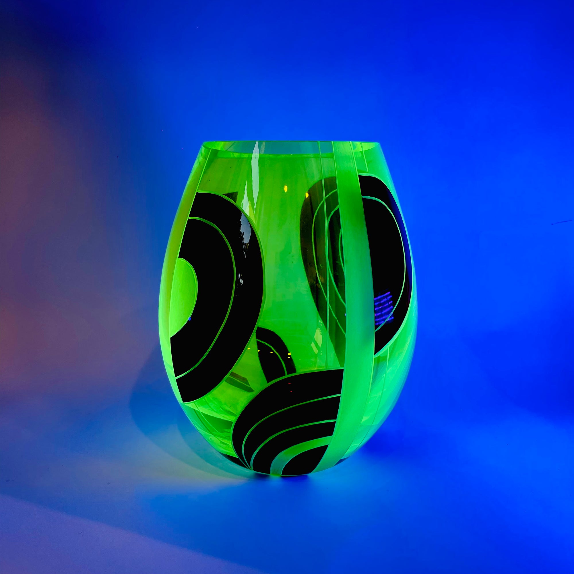 KARL PALDA URANIUM BLACK RUBY VASE