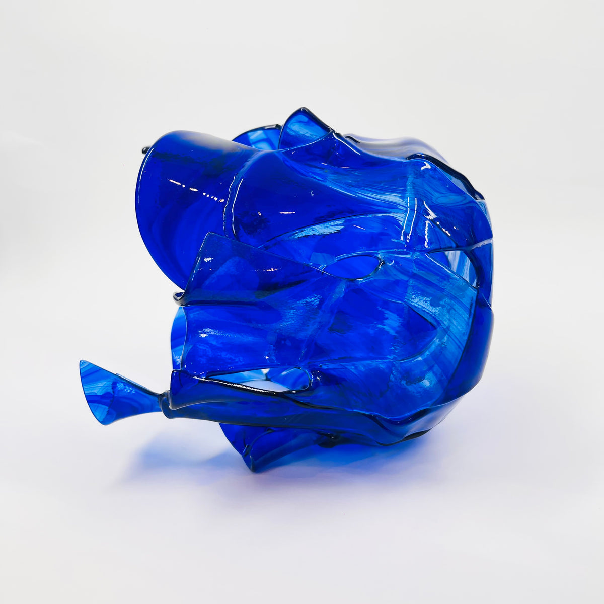 1980s HAND MADE COBALT BLUE FUSED GLASS HANDKERCHIEF BOWL/VASE