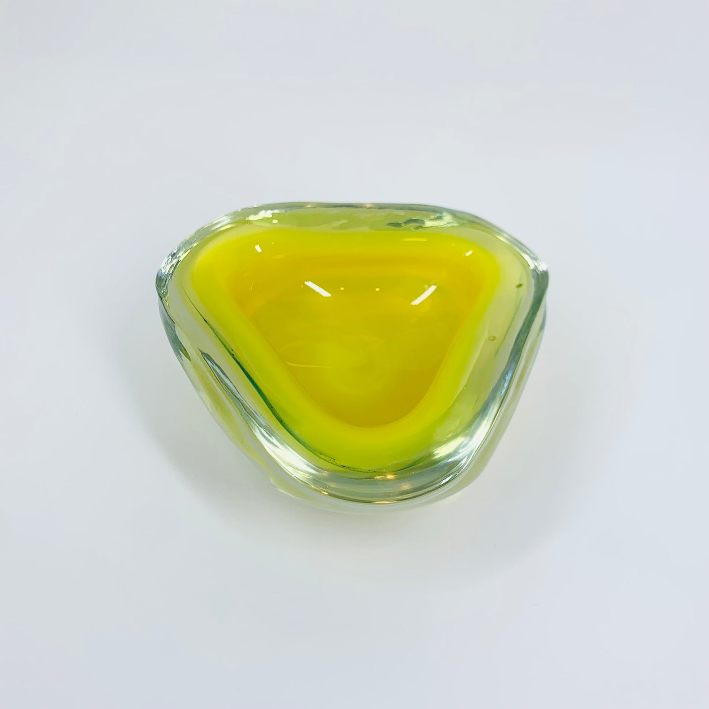 1950s LEMON OPALESCENT GLASS BOWL/ASHTRAY