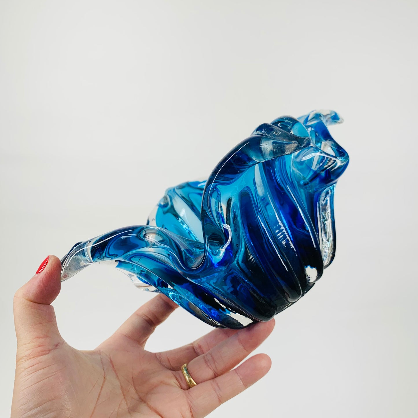 JAPANESE BLUE OMBRE PINCHED BOWL