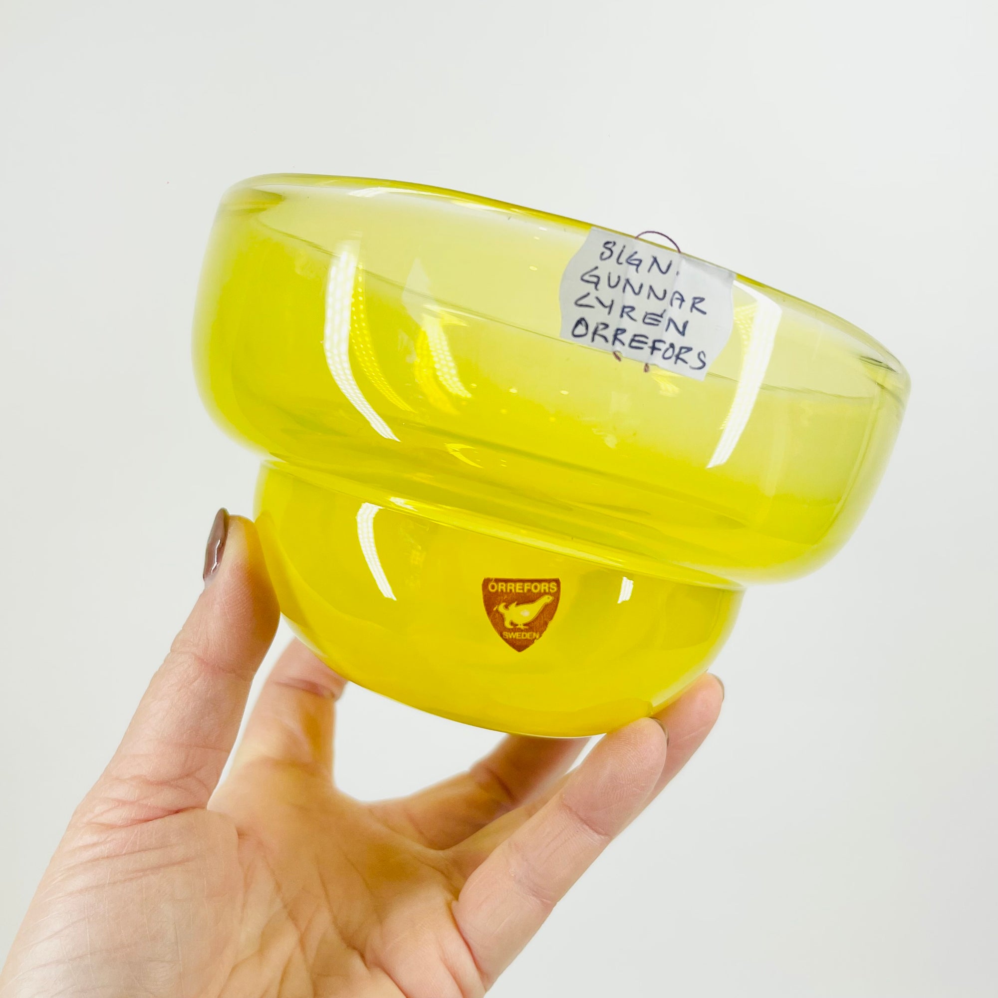 1960s COLOUR OPALESCENT GLASS BOWL BY GUNNAR CYREN FOR ORREFORS