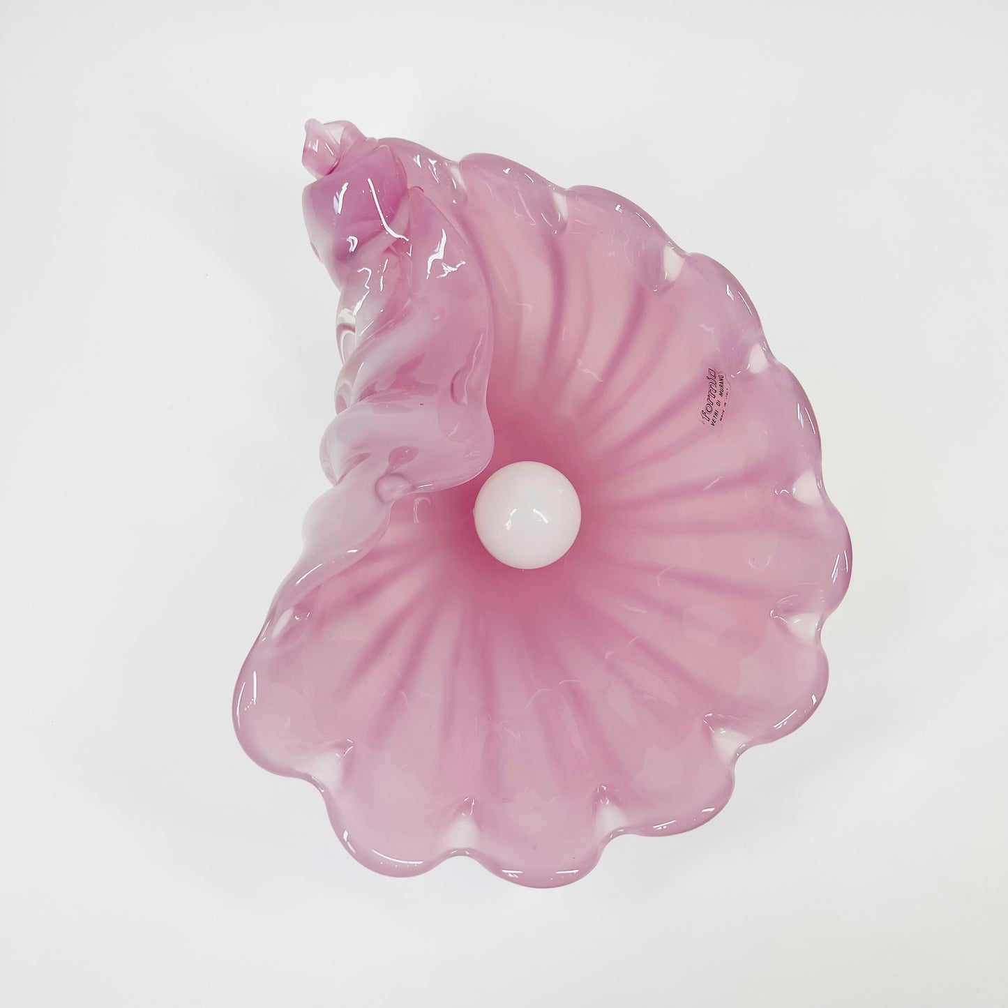 1950s PINK MURANO OPALINE GLASS SHELL BOWL WITH PEARL