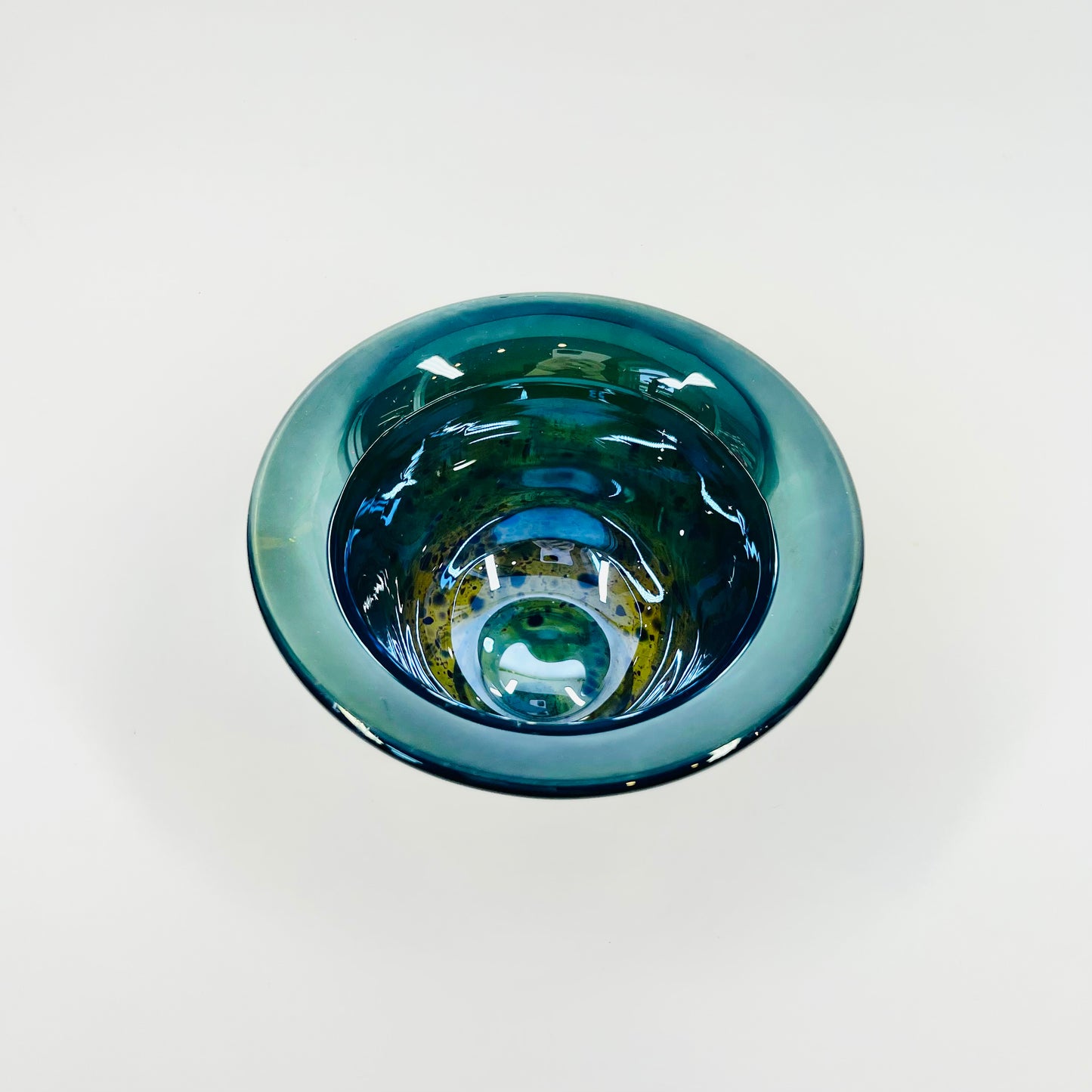 ABSTRACT ART GLASS SMALL BOWL BY ROLLIN KARG