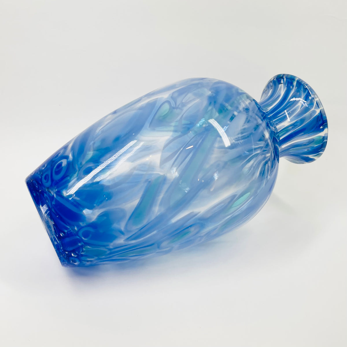 1980s JAPANESE BLUE SPATTER SWIRLS GLASS VASE