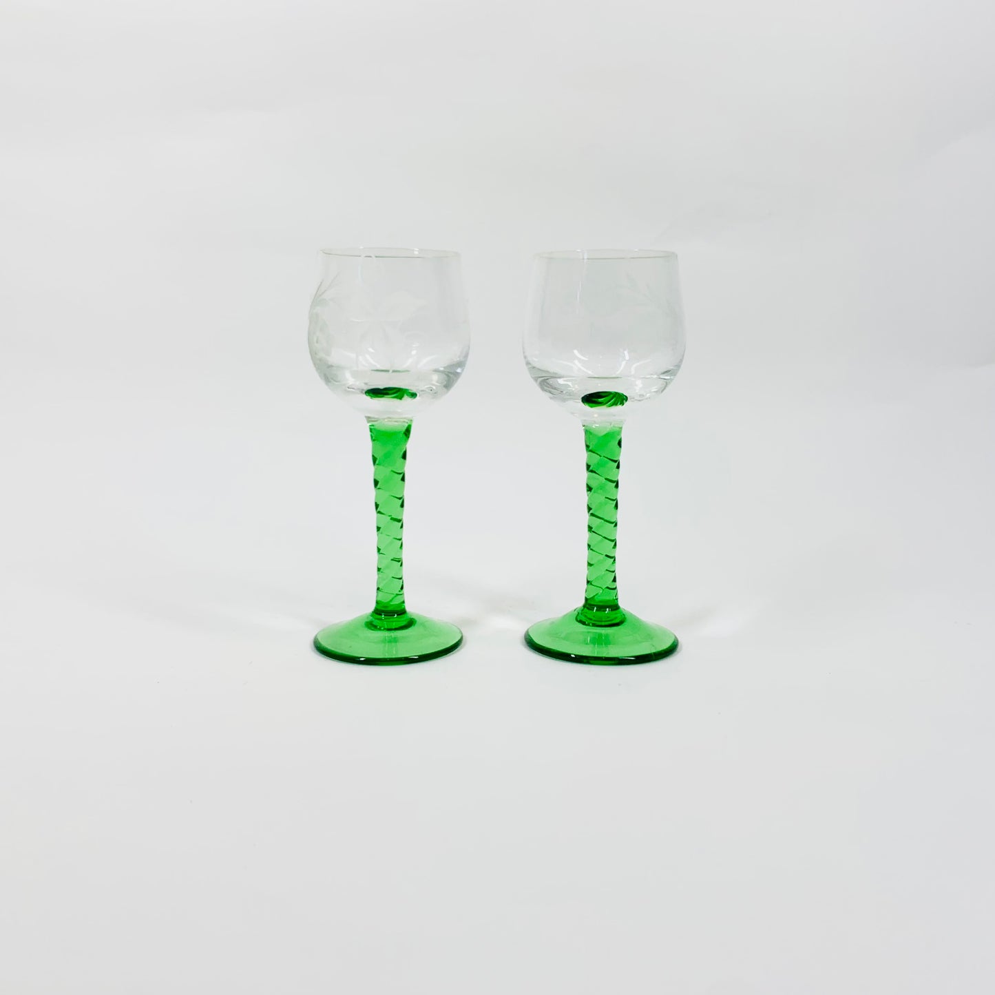 MCM ETCHED GREEN STEM SHOT GLASSES