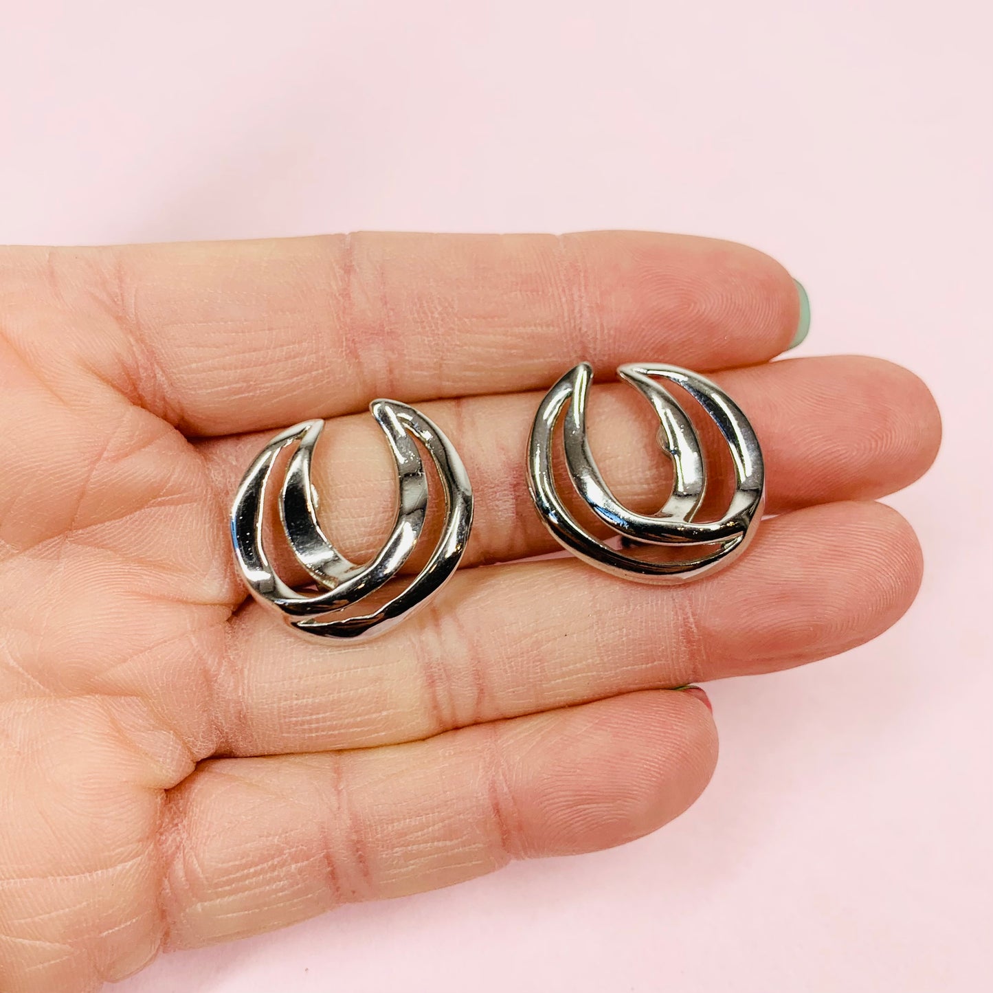 1950s HORSESHOE EARRINGS