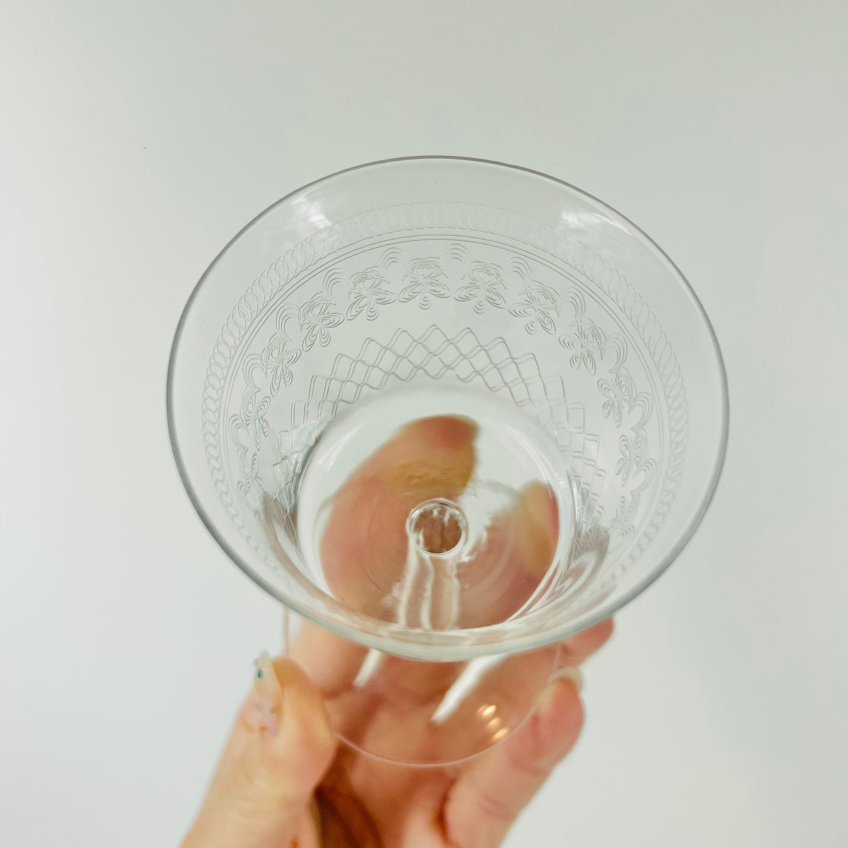 ANTIQUE ETCHED PALL MALL LIQUEUR GLASSES