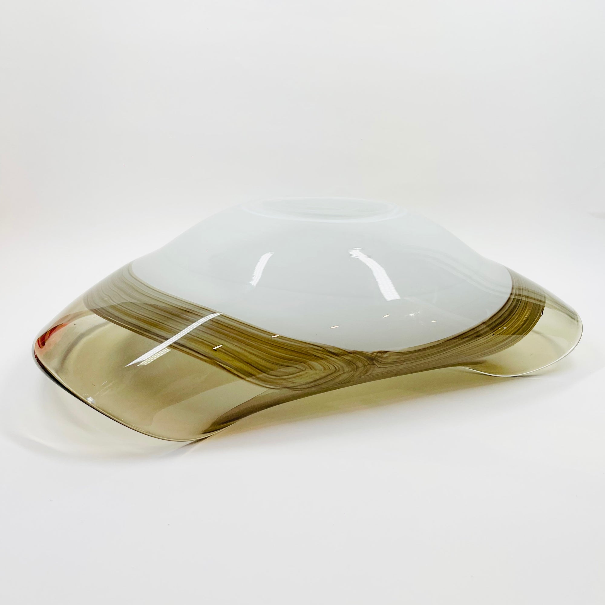 1980s CZECH LARGE CASED BROWN PINCHED GLASS BOWL