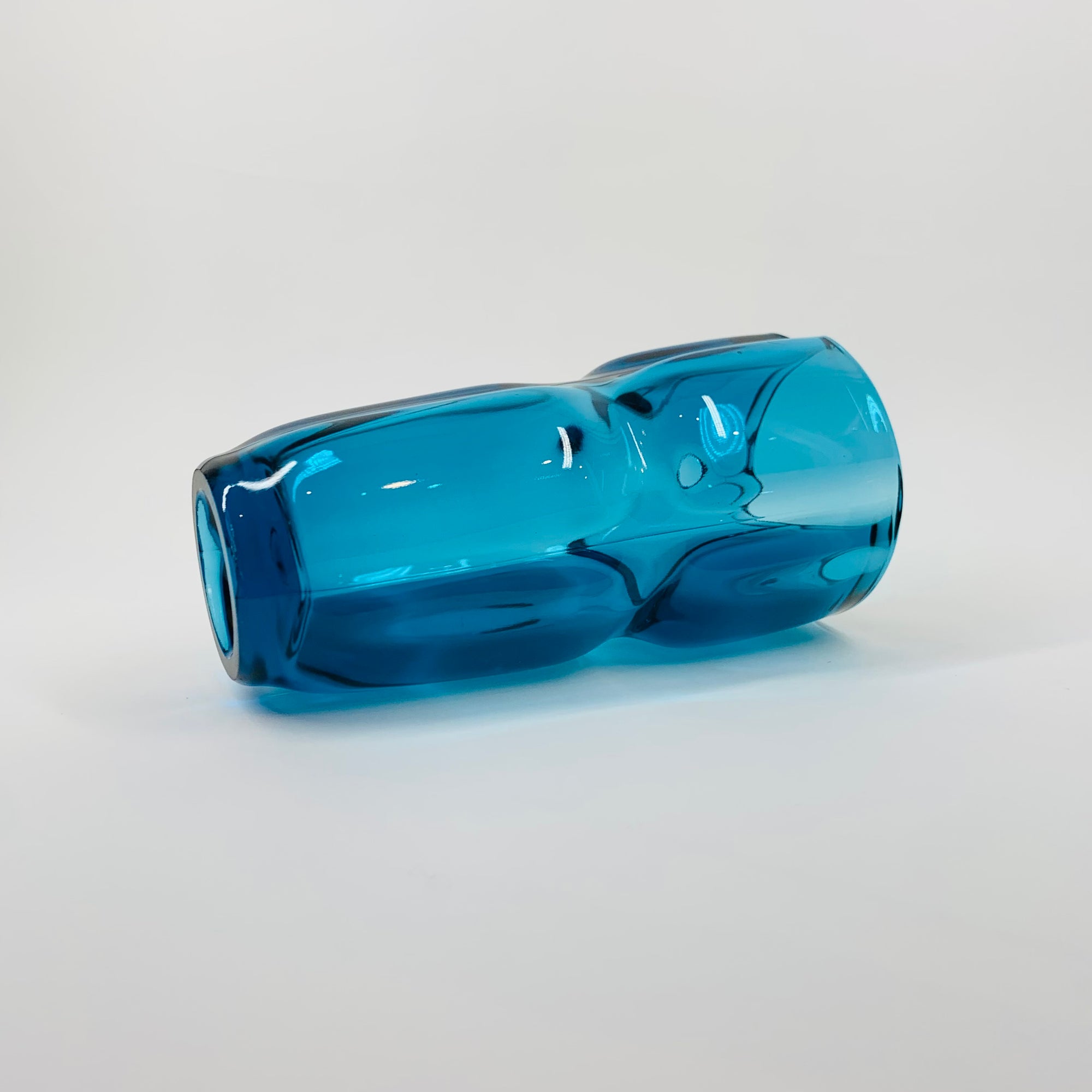 1960s SKLO UNION RUDOLFOVA GLASS VASE BY FRANTISEK VIZNER