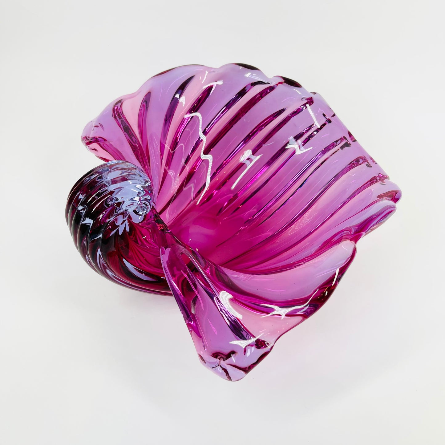 1950s PINK PURPLE MURANO NEODYMIUM GLASS SHELL BOWl