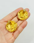 1998 CHANEL CC GOLD LOGO COSTUME PEARL BUTTON CLIP ON EARRINGS
