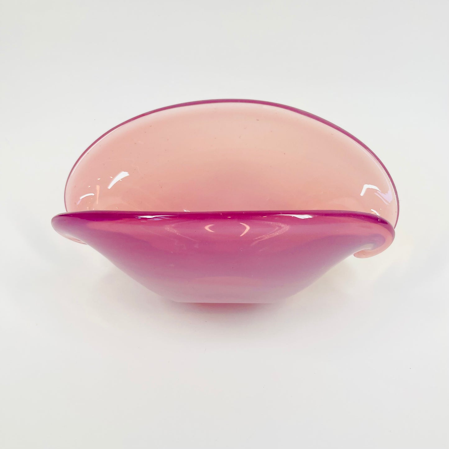 1950s PINK MURANO OPALESCENT GLASS SHELL BOWL