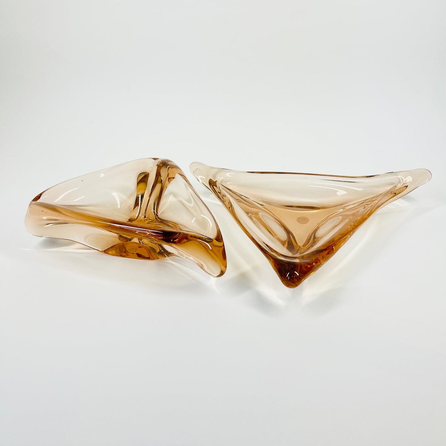 1950s MURANO PEACH GLASS ASHTRAY