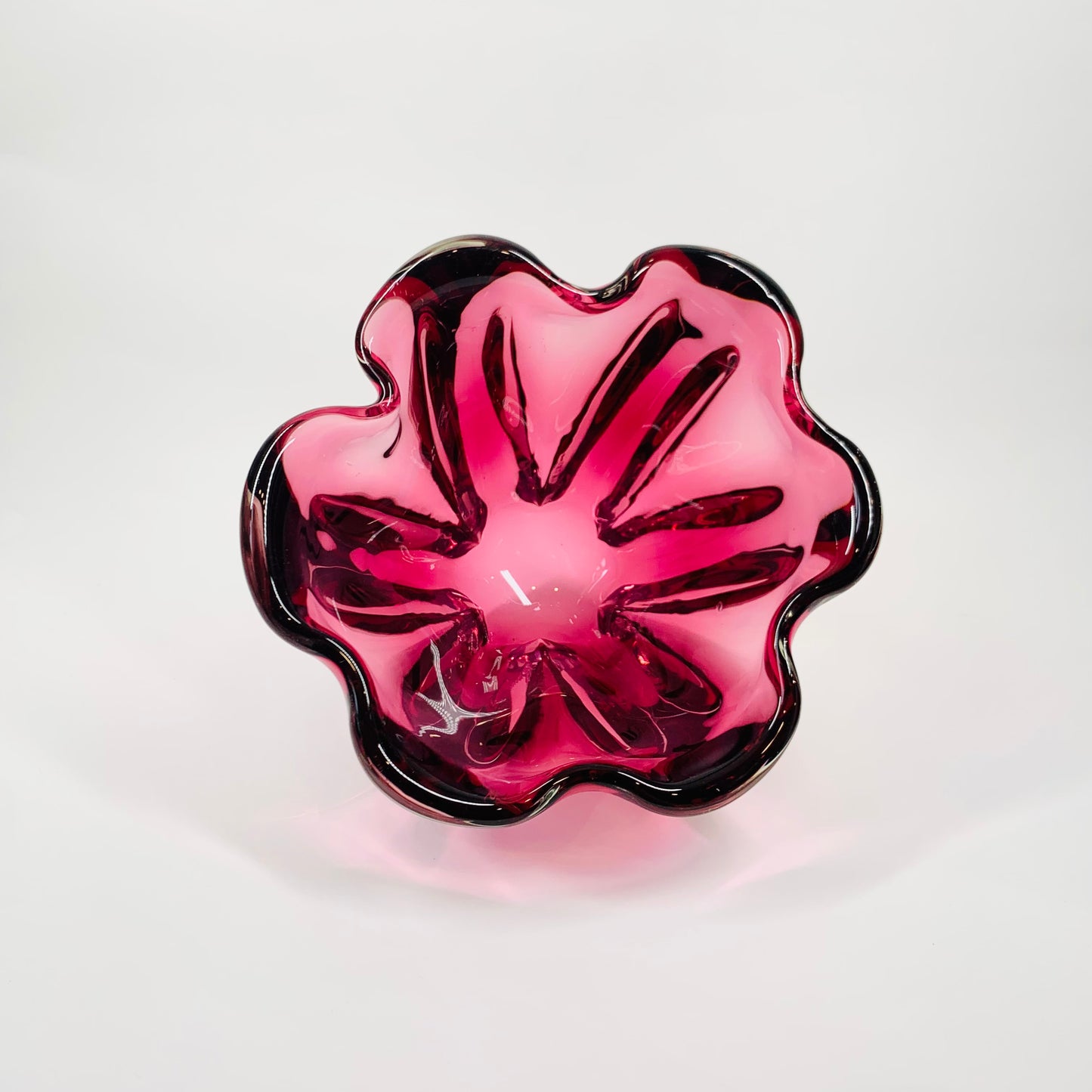 MCM MURANO PINK HANDKERCHIEF GLASS VASE