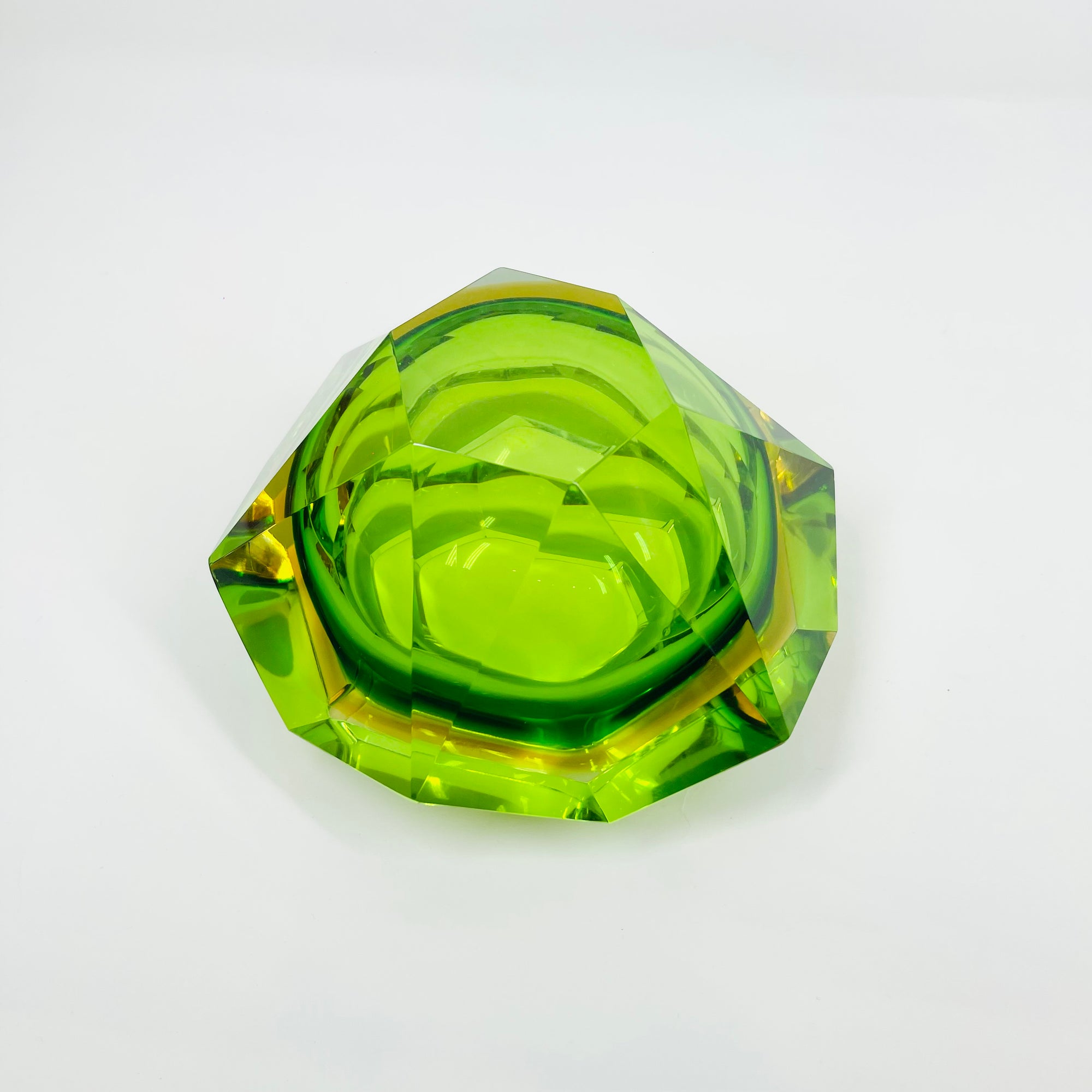 1950s GREEN YELLOW MURANO MANDRUZZATO SOMMERSO FACETED GLASS BOWL/ASHTRAY