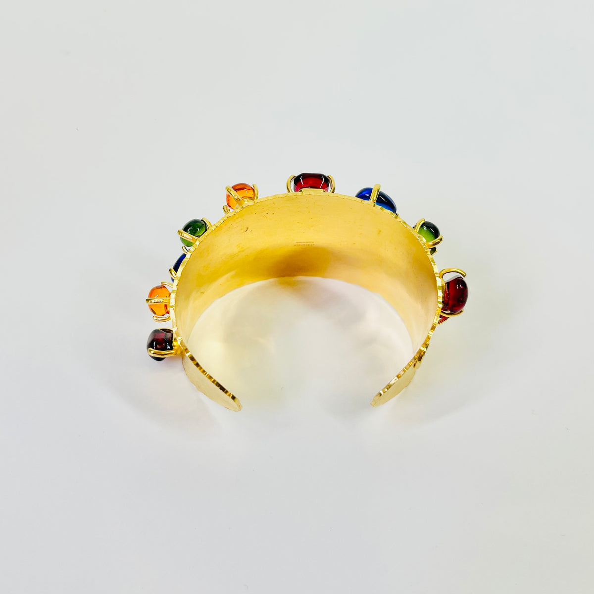 RUNWAY 1980s GUCCI GRIPOIX TUTTI FRUITTI CUFF