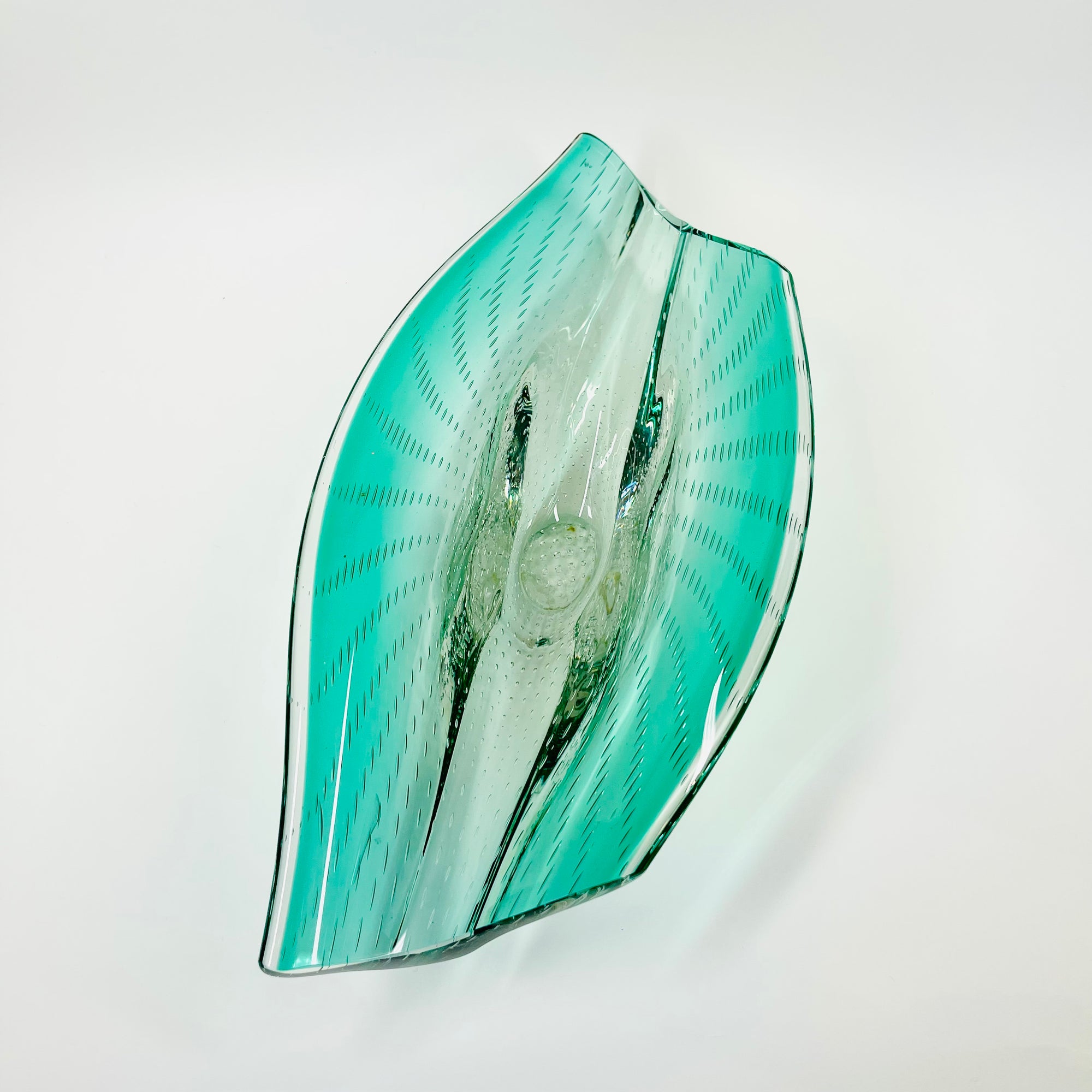 1950s MURANO TURQUOISE BLUE GLASS BOWL/ASHTRAY WITH CONTROLLED BUBBLES