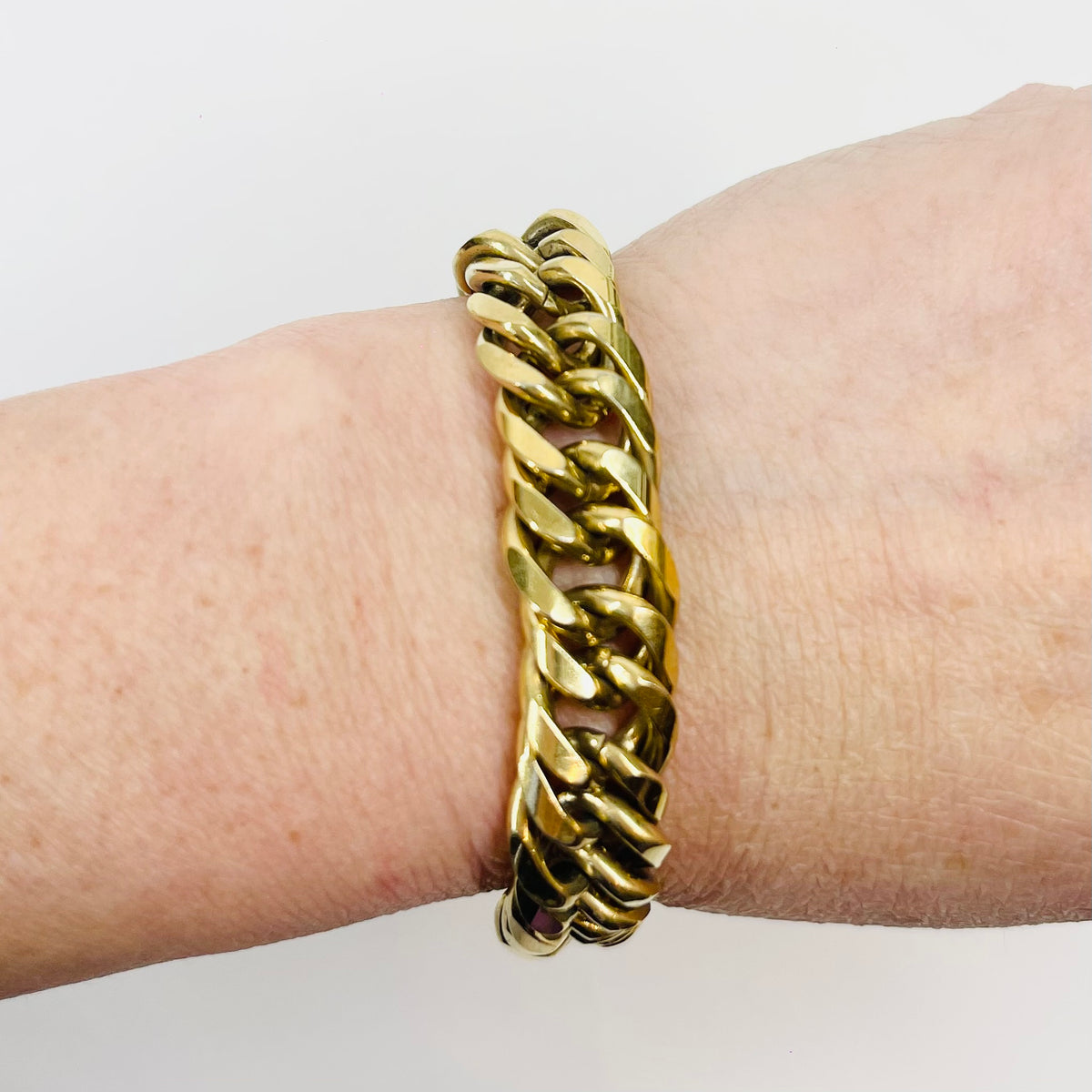 1950s WIDE CURB LINKS GOLD FILLED BRACELET