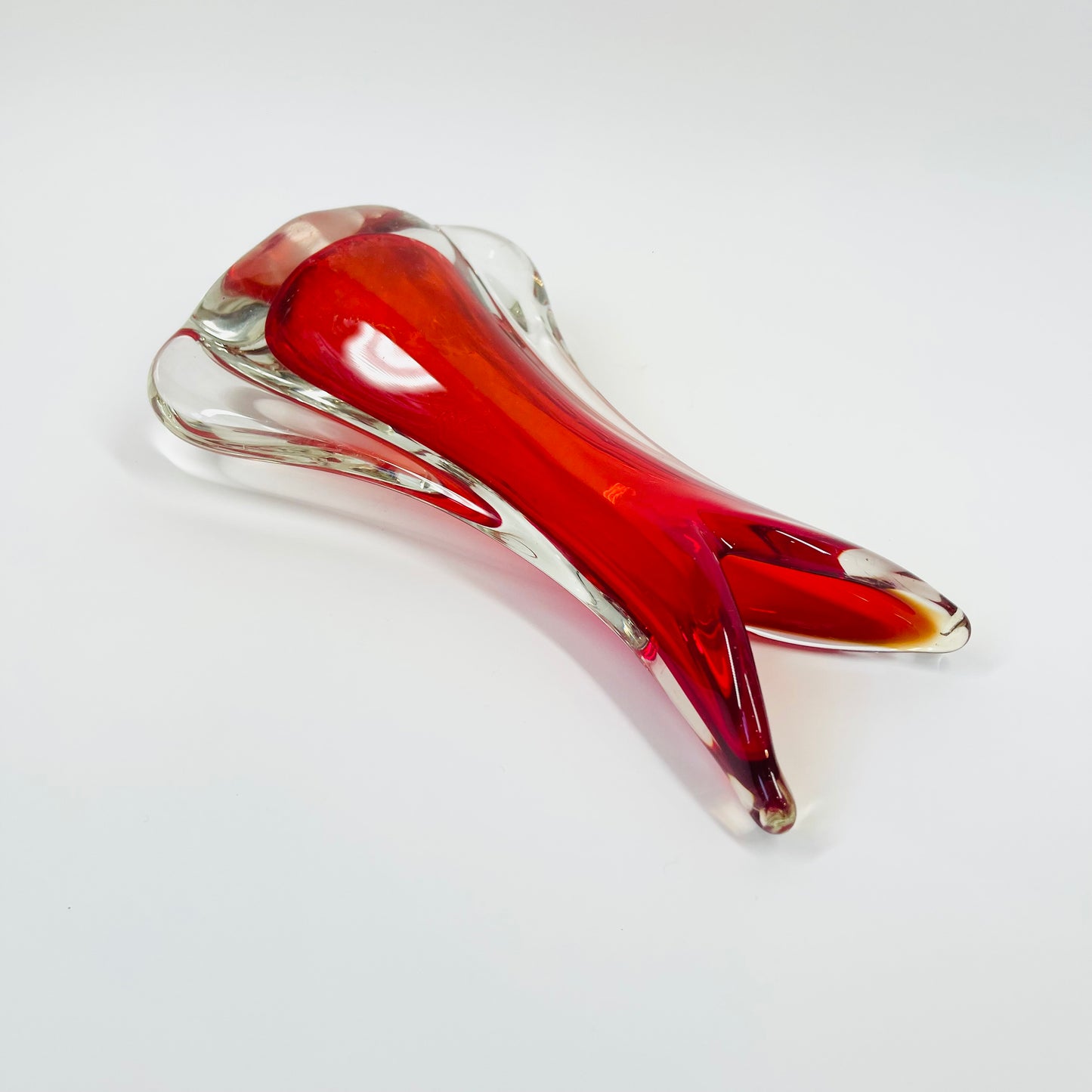 1950s RED MURANO FISHTAIL POSY VASE