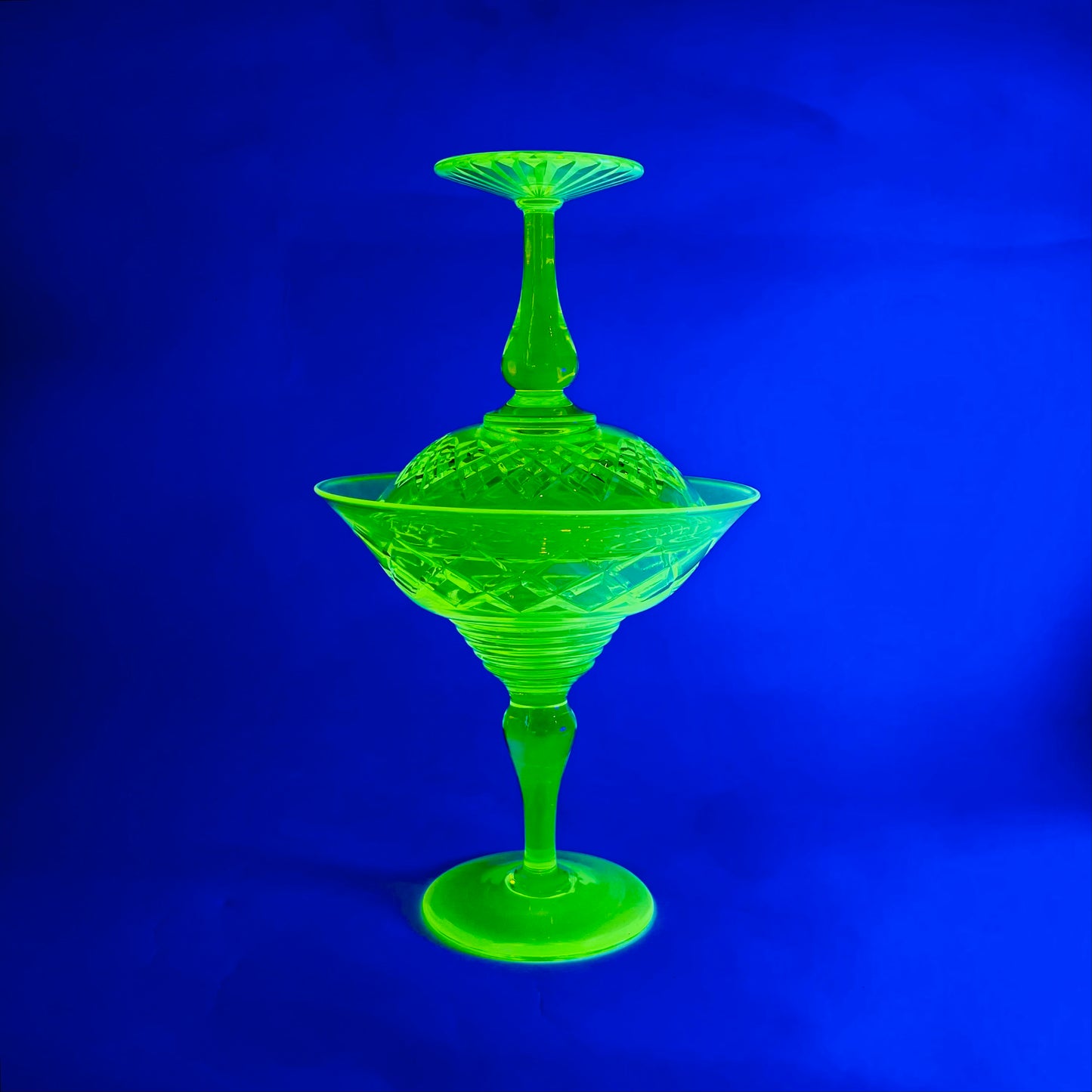 ANTIQUE URANIUM GLASS COMPORT