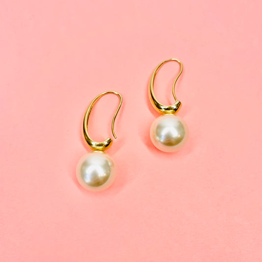 PEARL DROP EARRINGS