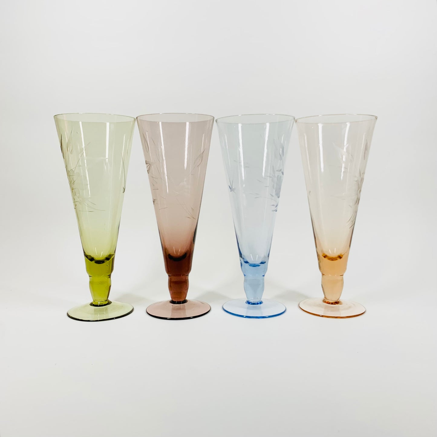 50s HARLEQUIN ETCHED CHAMPAGNE FLUTES