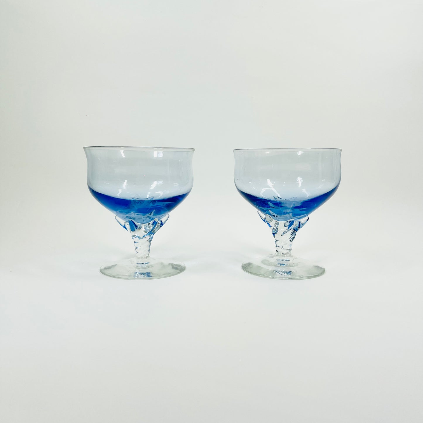 1950s BOHEMIAN TWIST STEM GLASS COUPE