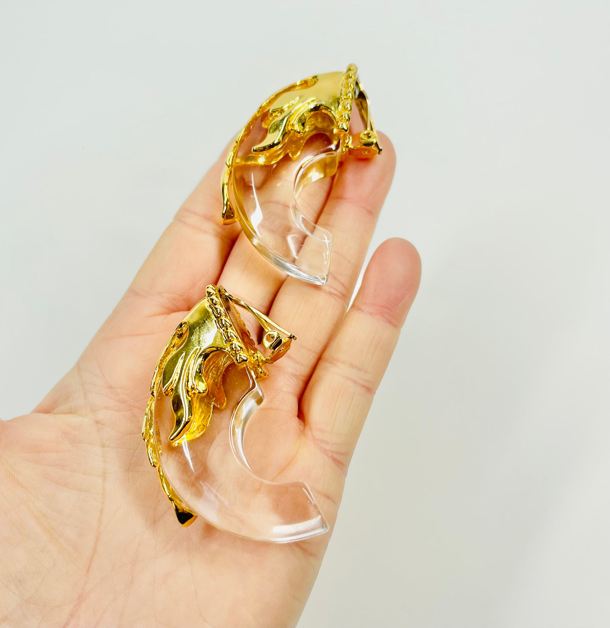 LARGE 1980s GOLD PLATED LUCITE CLIP ON EARRINGS