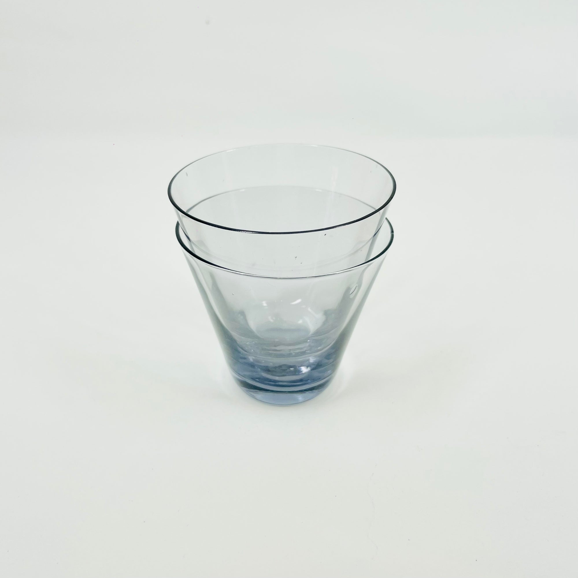 1960s LAVENDER PURPLE GLASS TUMBLERS