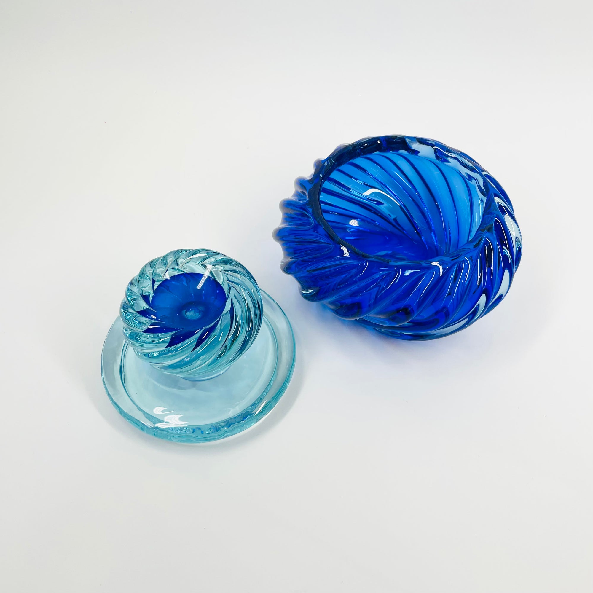 1930s MURANO COBALT BLUE TWIST SOMMERSO GLASS JAR