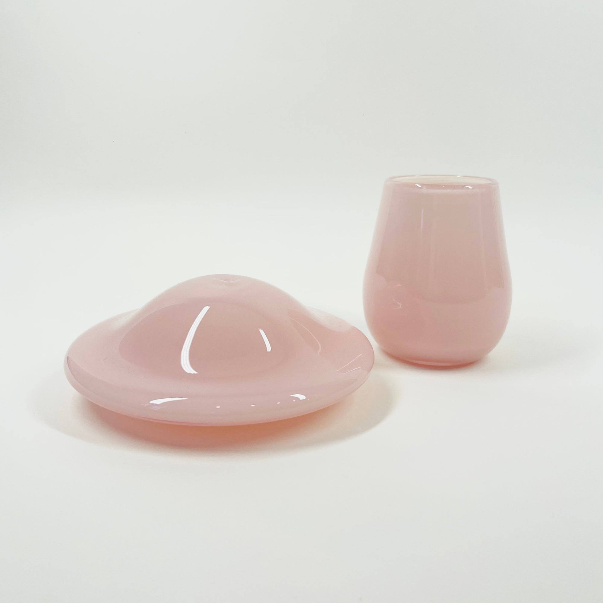 2019 MOUTH BLOWN CASED GLASS MUSHROOM BY SWEDISH ARTIST FORGLEN
