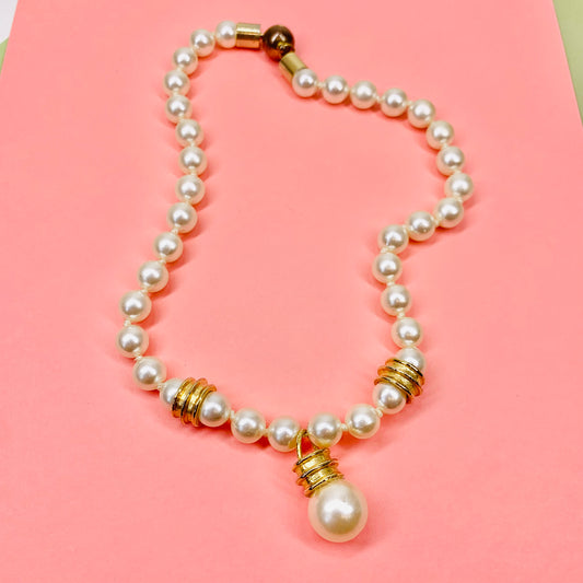 1960s COSTUME PEARL DROP PENDANT NECKLACE