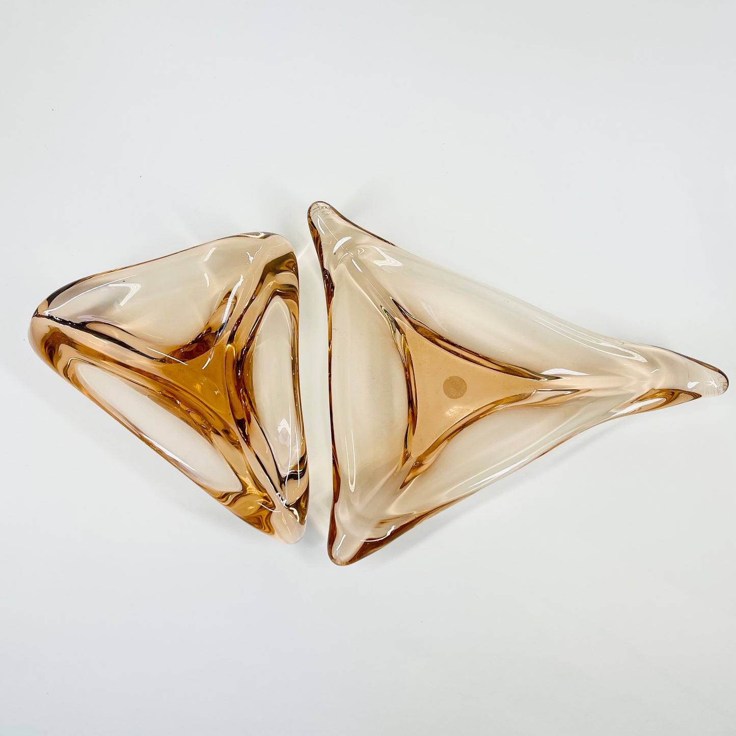 1950s MURANO PEACH GLASS ASHTRAY