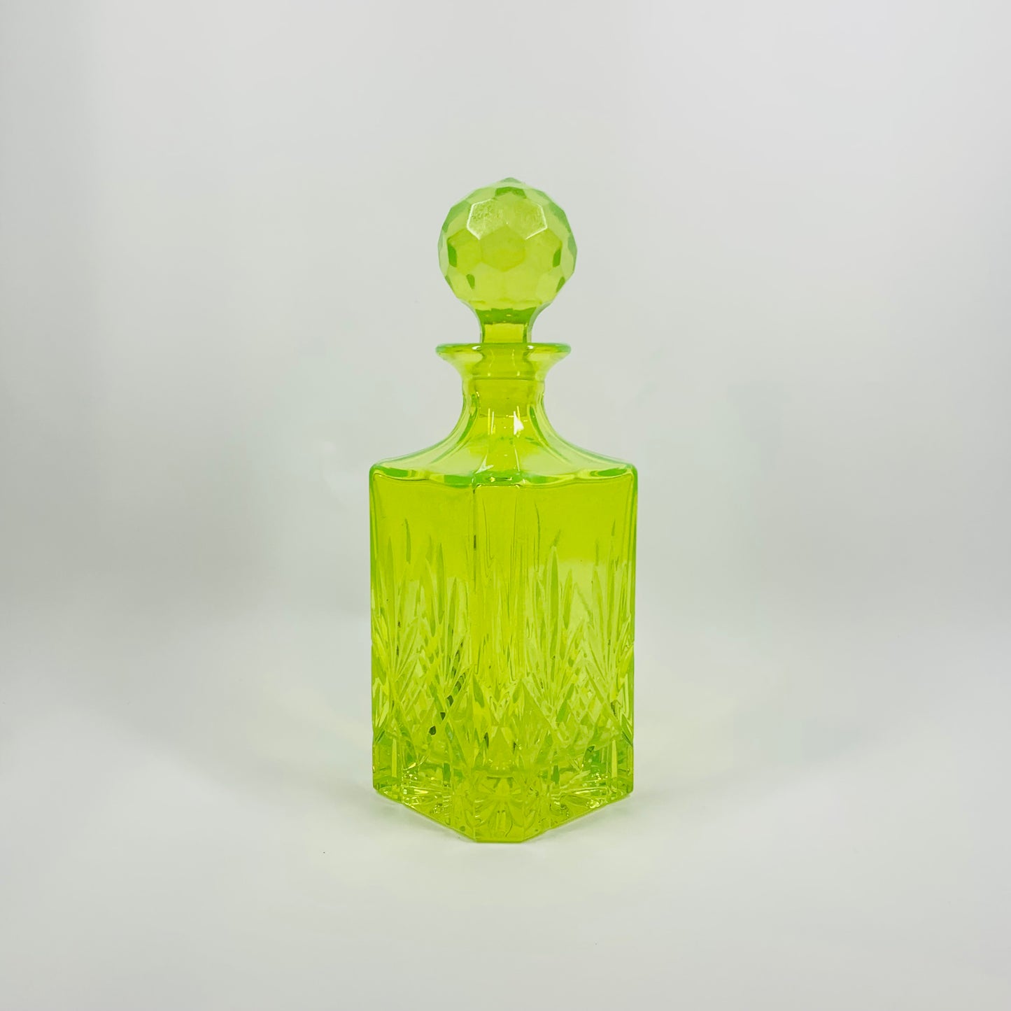 ANTIQUE URANIUM GLASS WHISKEY SET