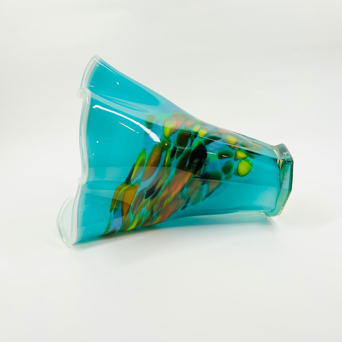 70s JAPANESE CASED TURQUOISE SPATTER GLASS HANDKERCHIEF VASE