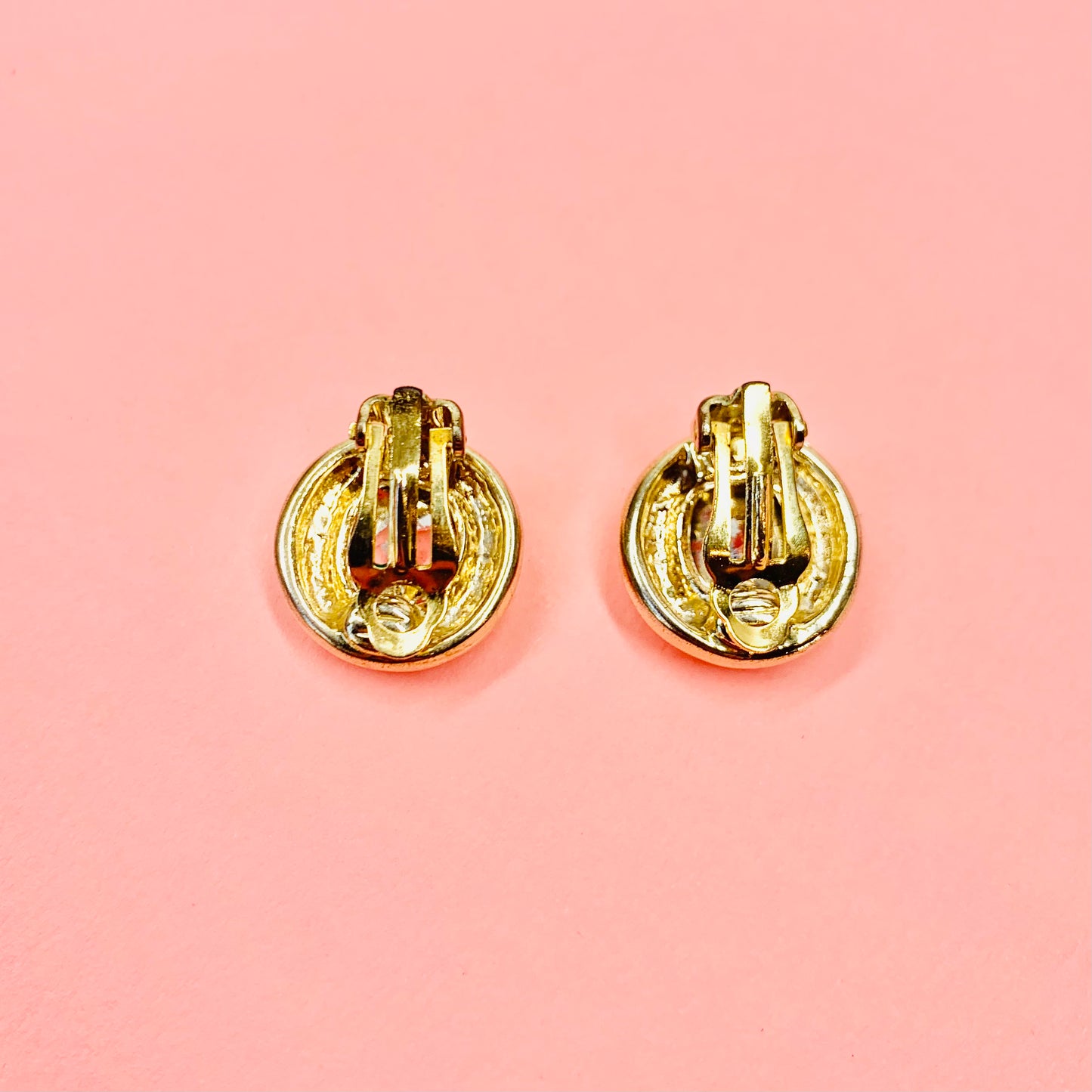 SOLITAIRE BUTTON EARRINGS