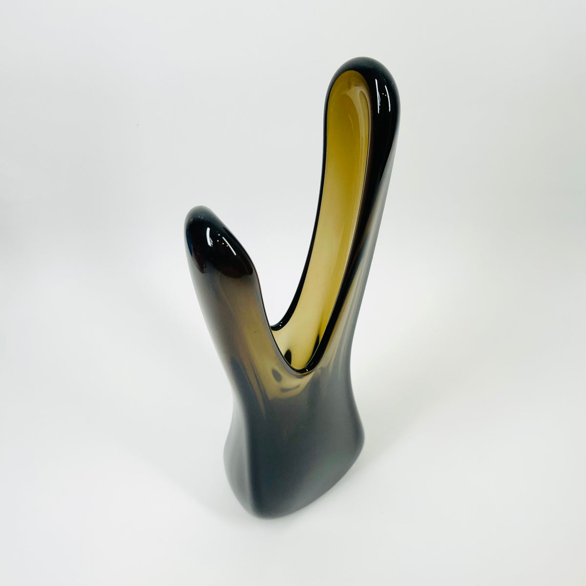 1960s MURANO BROWN SOMMERSO GLASS SWUNG VASE