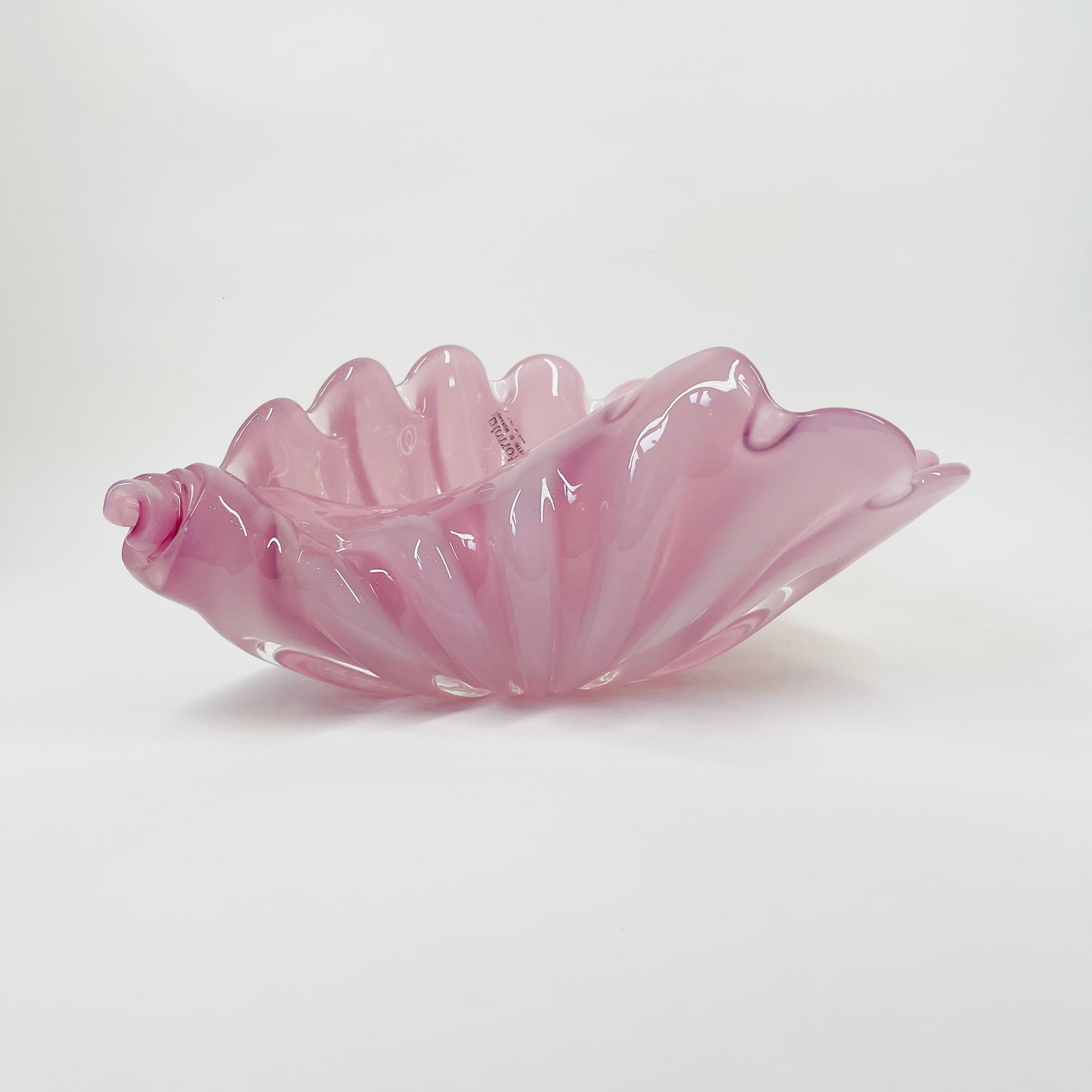 1950s PINK MURANO OPALINE GLASS SHELL BOWL WITH PEARL