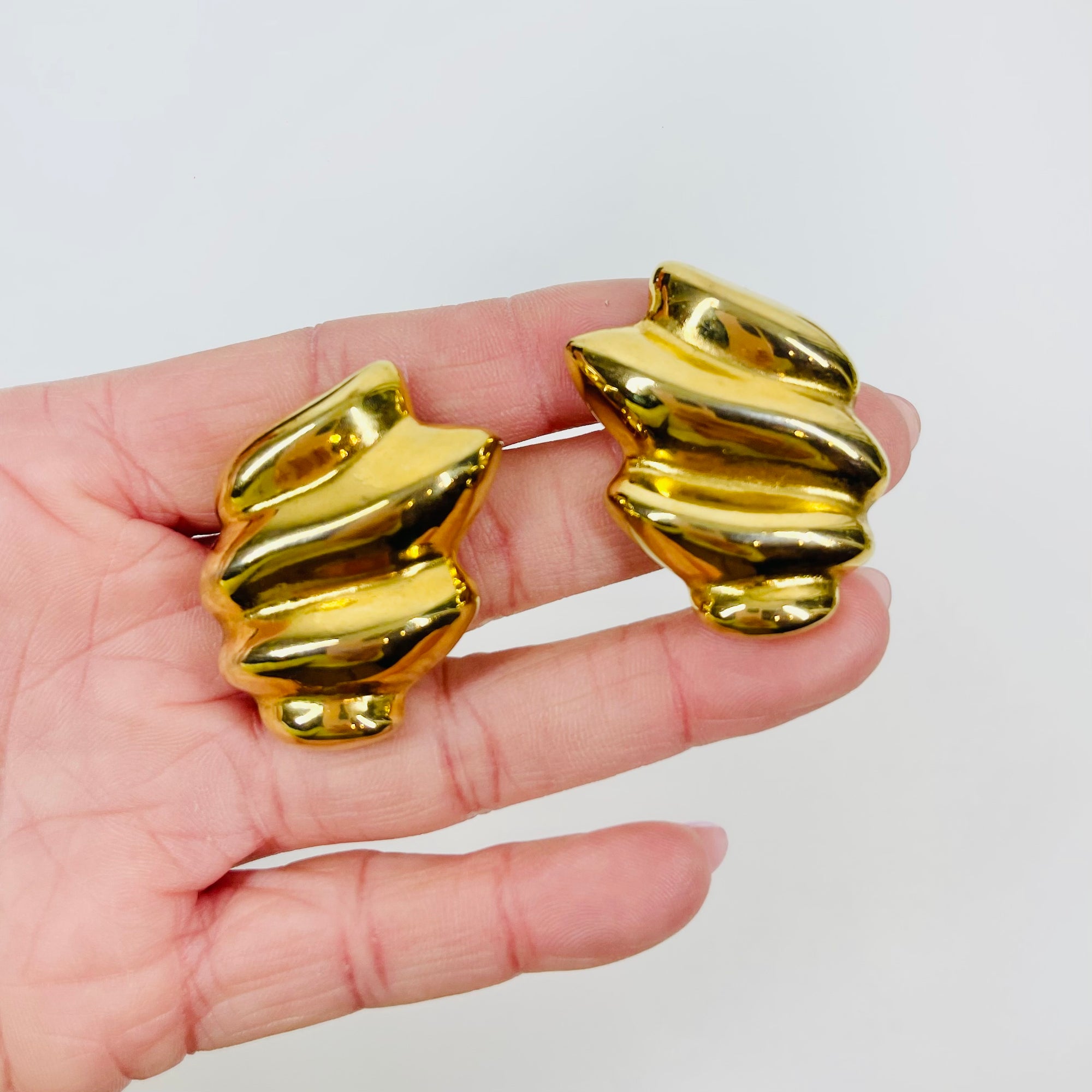 1991 GIVENCY GOLD WAVES KNOT CLIP ON EARRINGS