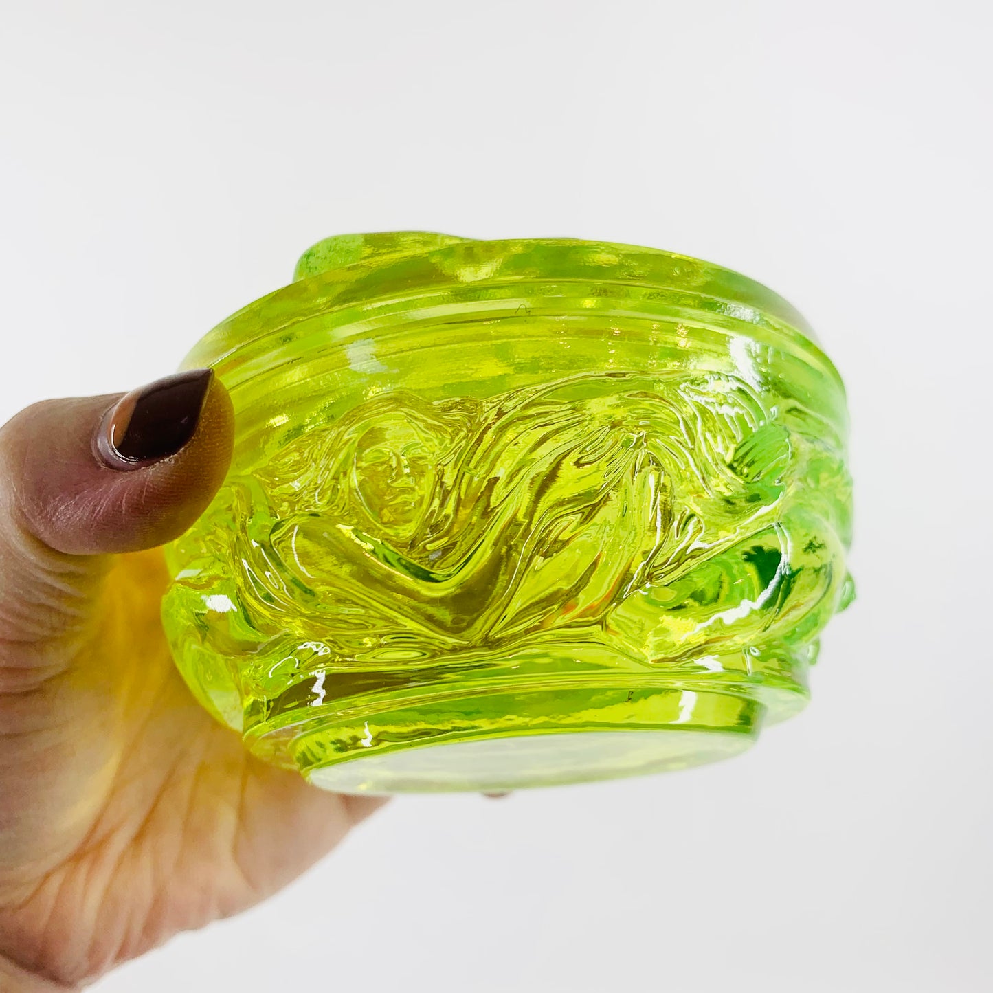 URANIUM GLASS BACCANTES NUDE BOX