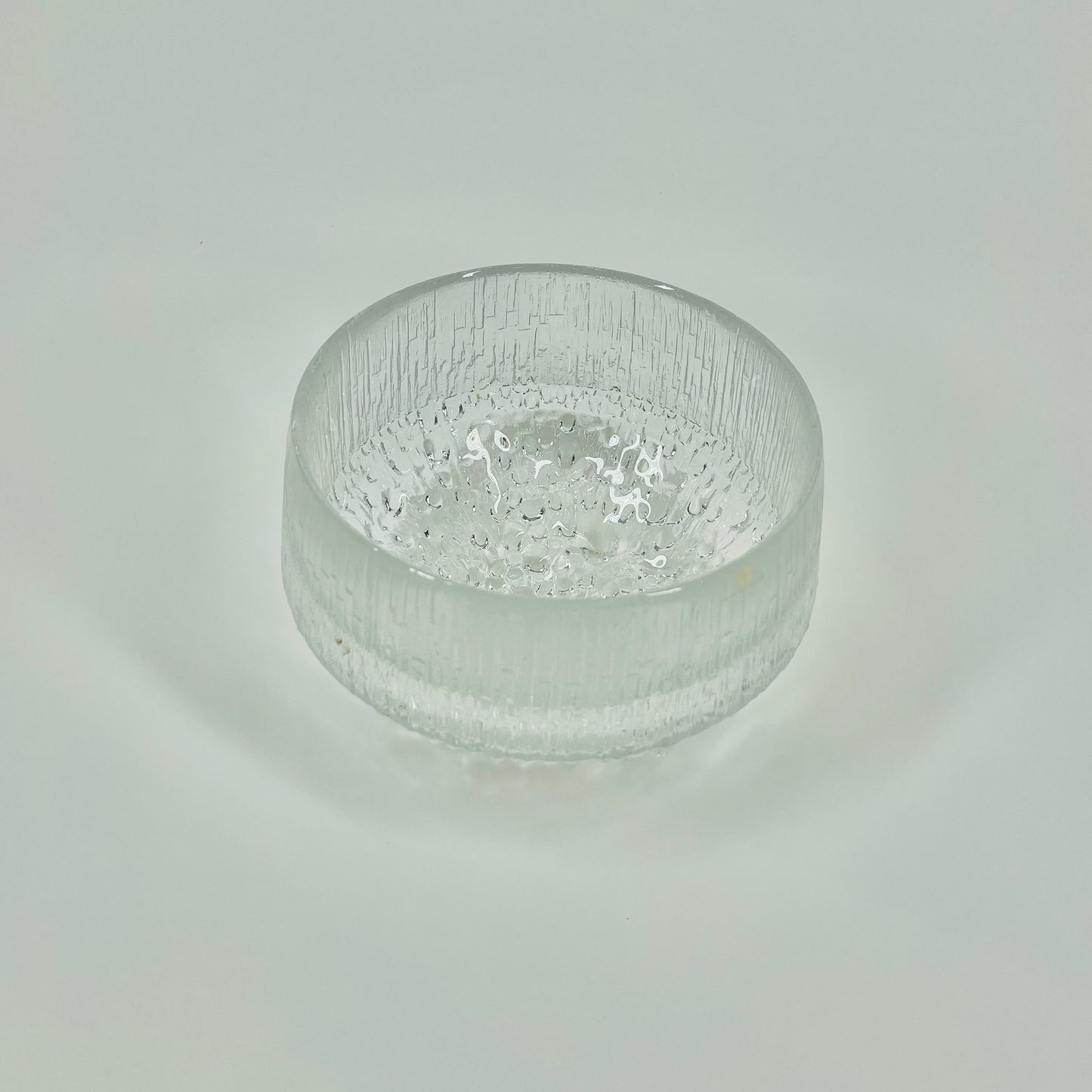 1970s IITTALA ULTIMA THULE ICE GLASS BOWL