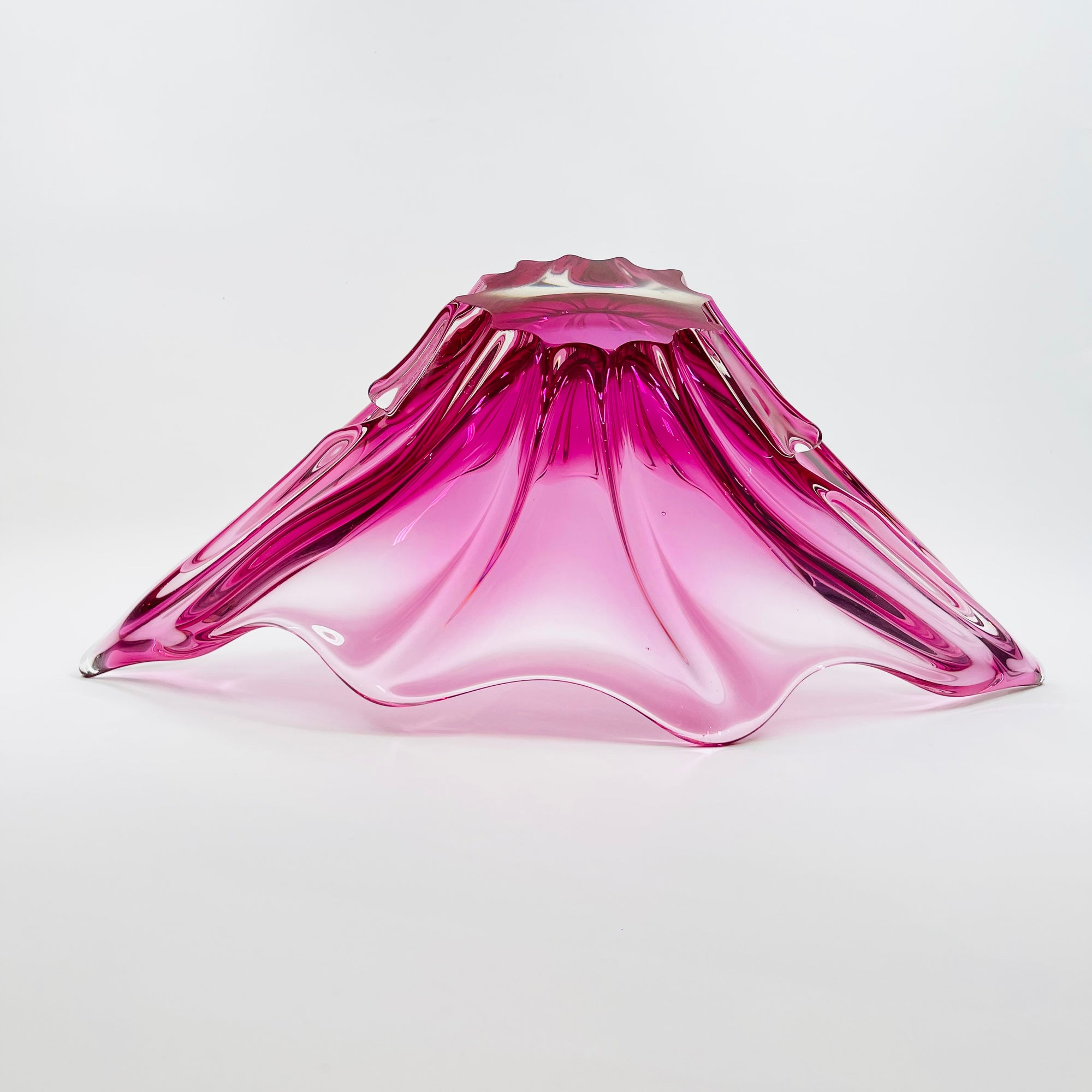 1970s JAPANESE HINERI PINK OMBRE GLASS TWIST BOWL