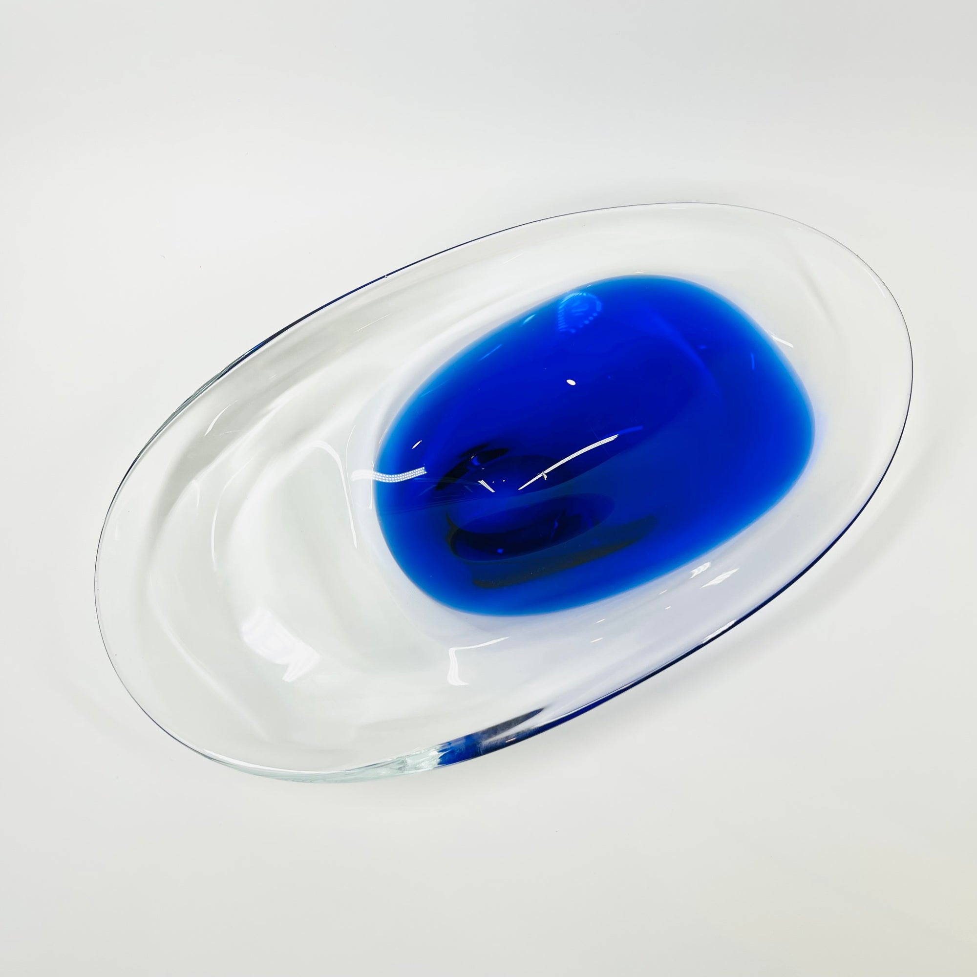 1970s COBALT BLUE SOMMERSO GLASS BOWL BY CZECH GLASS ARTIST JAN BERANEK