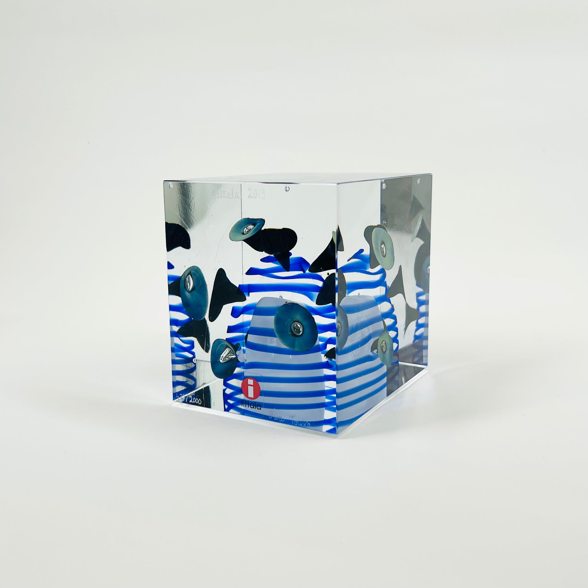 IITTALA ANNUAL CUBE 2019