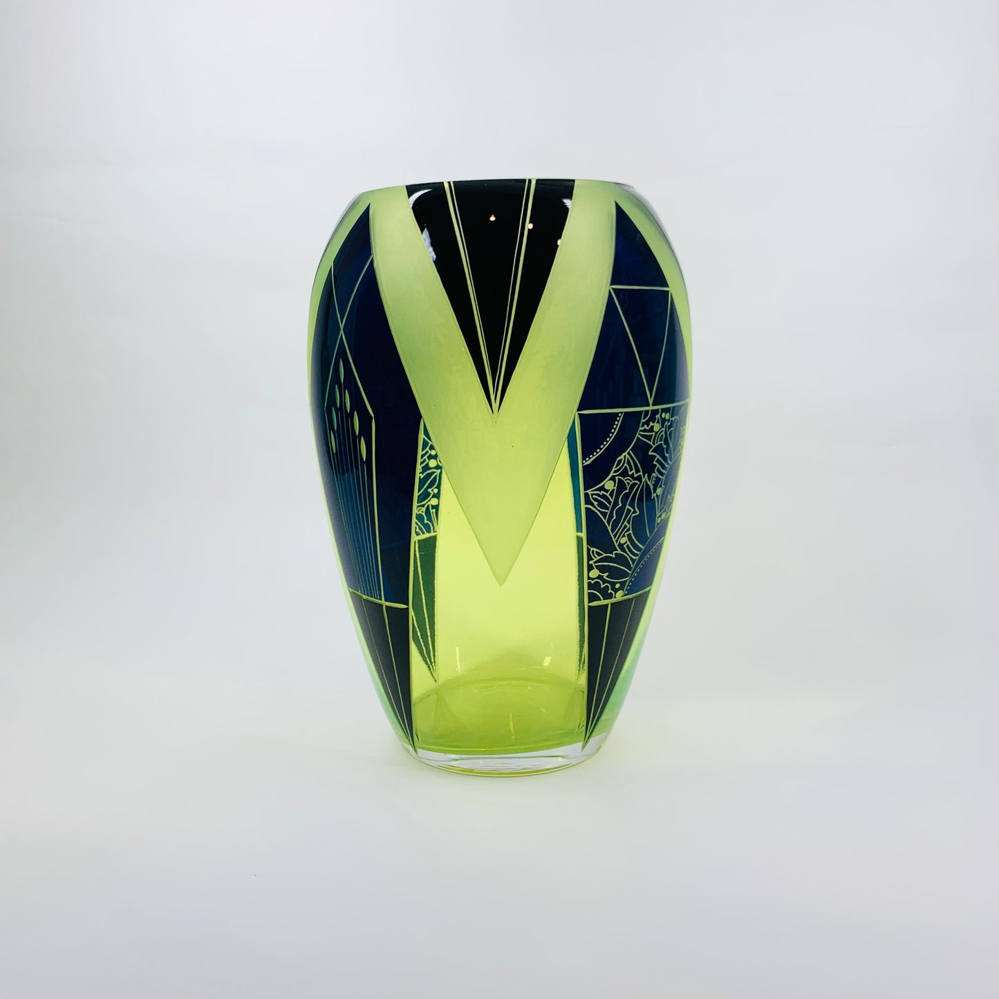 KARL PALDA URANIUM BLACK VASE