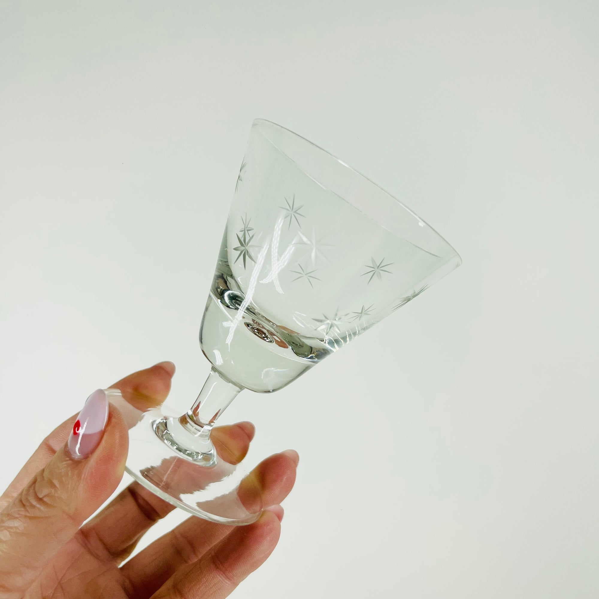 1940s ETCHED STAR SHORT STEM MINI PORT GLASSES
