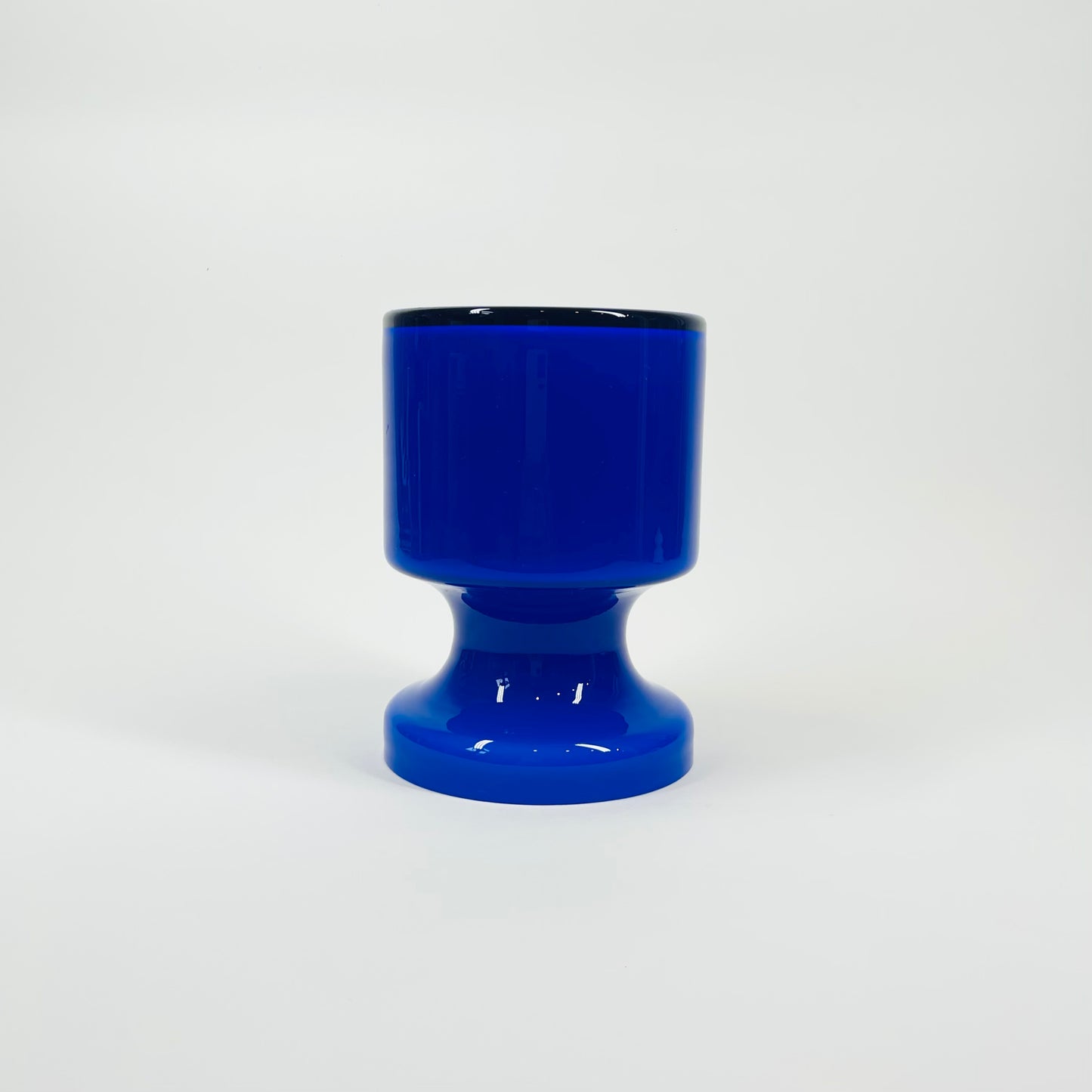 1960s SWEDISH ALSTERFORS CASED COBALT BLUE GLASS POSY VASE